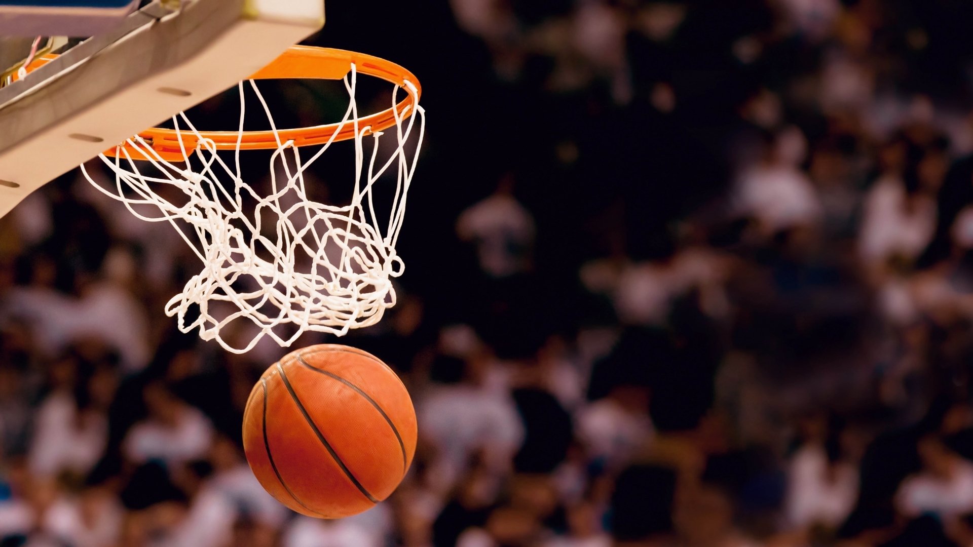 挑战裁判的时机:早用了怕后面没得用,nba挑战裁判失败怎么办